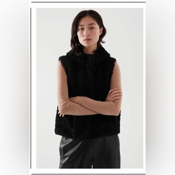 COS Hooded Shearling Gilet size 4 - Picture 3 of 16